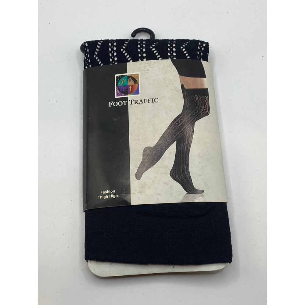 FOOT TRAFFIC Women's Black Cutout Stretch Pull-On Knee High Socks SZ OS